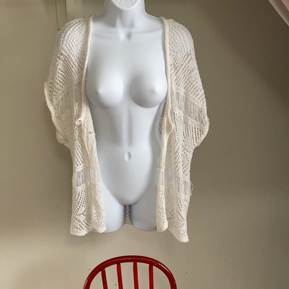 Crochet shrug - Picture 4 of 6